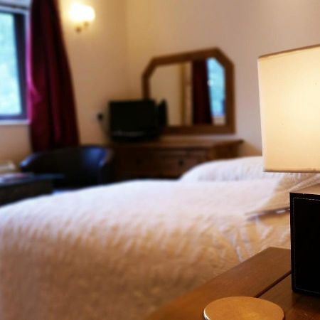 Miltons Country Lodge Lower Langford Exteriör bild